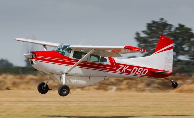 Cessna Skywagon (ZK-DSO)