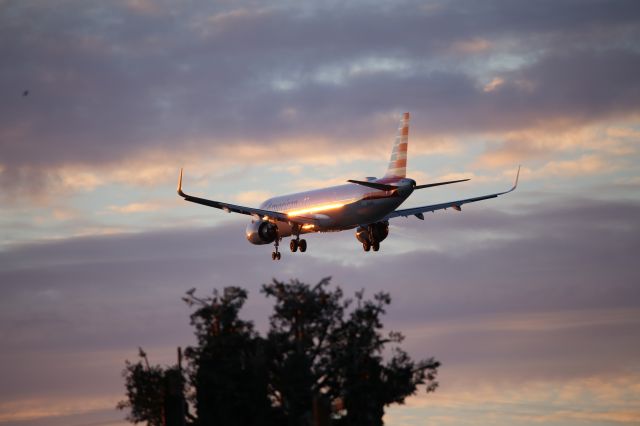 Airbus A321neo (N453AA)