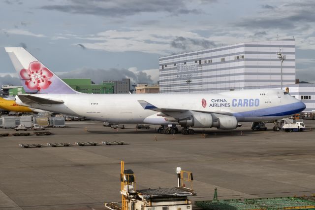 Boeing 747-400 (B-18719) - 27th May, 2025:  Parked on the China Airlines Cargo ramp at Taipei-Taoyuan International Airport after arriving from Delhi's Indira Gandhi International Airport as flight CI 5640.