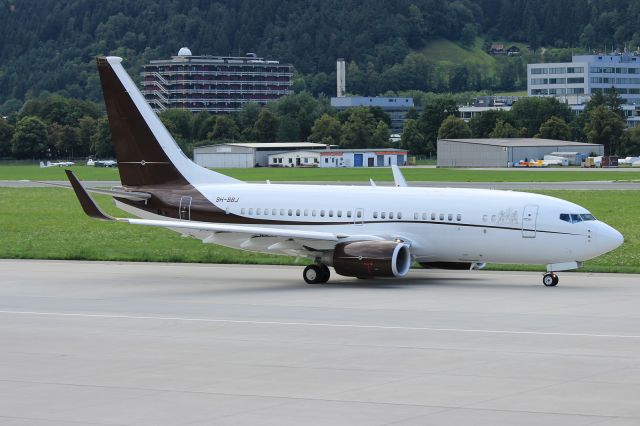 Boeing 737-700 (9H-BBJ)