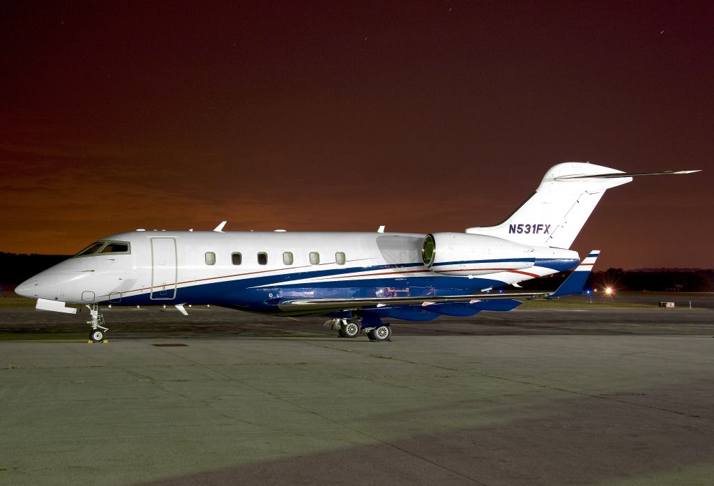 Bombardier Challenger 300 (N531FX) - N521FX  BD-100-1A10  LXJ  KFDK  20110731