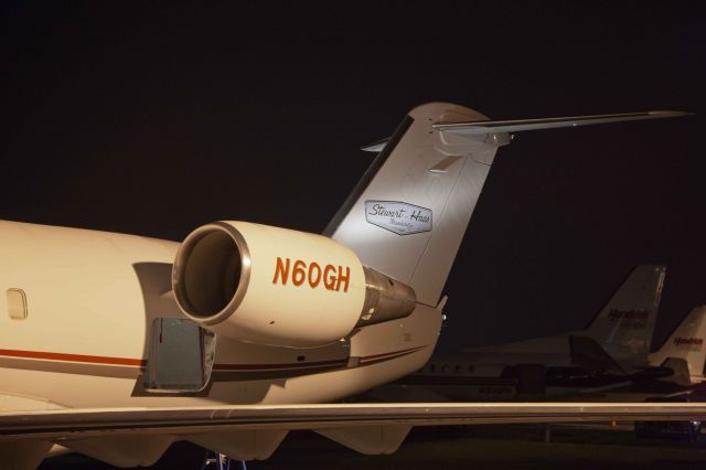 Canadair Regional Jet CRJ-200 (N60GH)