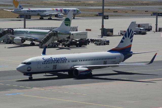 Boeing 737-800 (D-ASXD) - Sun Express B737-8AS cn33562