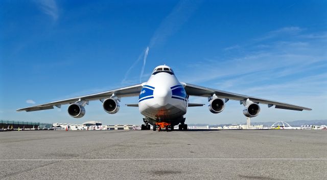 Antonov An-124 Ruslan (RA-82079)