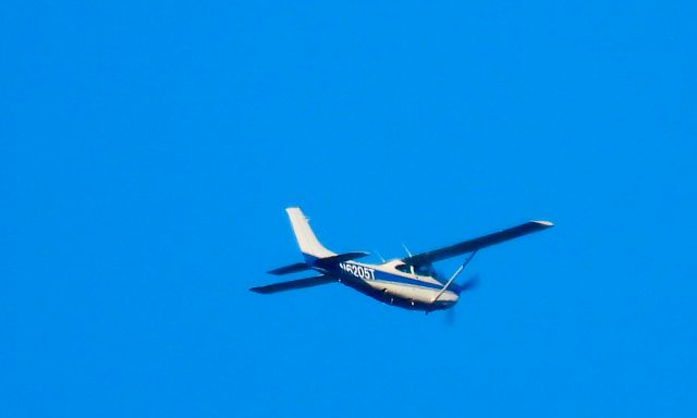 Cessna Skylane RG (N6205T)