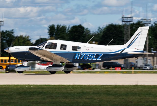 Piper Saratoga (N769LZ)
