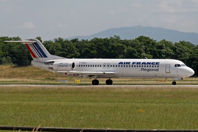 Fokker 100 (F-GNLJ)