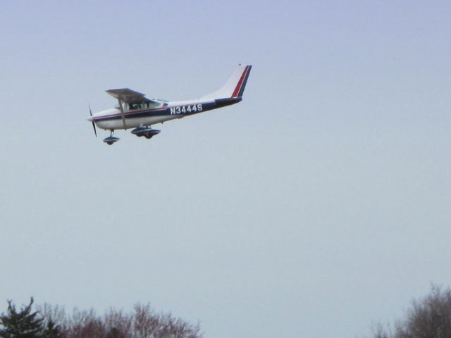 Cessna Skylane (N3444S) - This 4 seater plane is shown here on approach in the Spring of 2013.