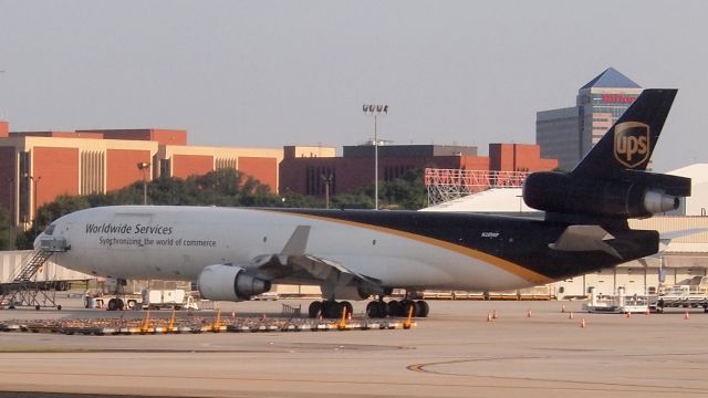 Boeing MD-11 (N289UP)