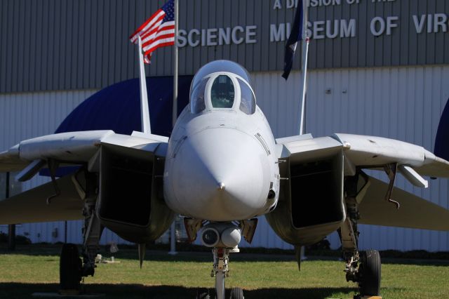 Grumman F-14 Tomcat (16-4346) - The F-14D Tomcat from VF-31 Tomcatters that is on display outside the Virginia Aviation Museum in Richmond, VA.