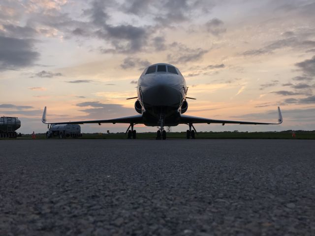 Dassault Falcon 900 (N627CR)