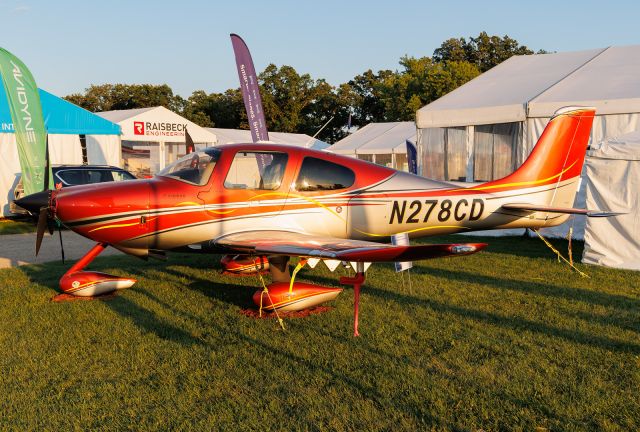 Cirrus SR-22 (N278CD)