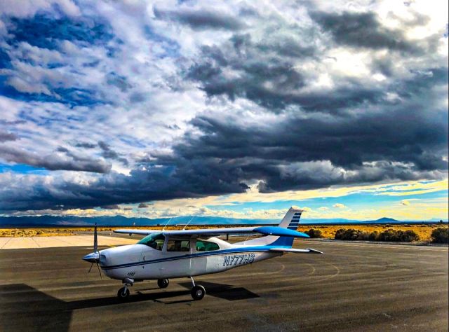 Cessna Centurion (N777HS)