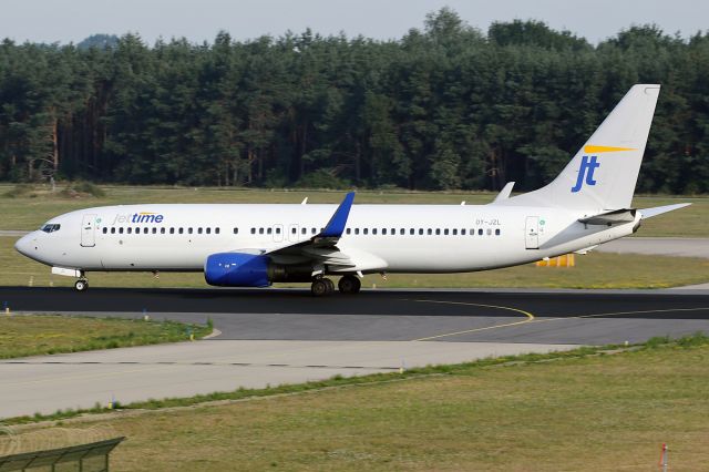 Boeing 737-800 (OY-JZL)