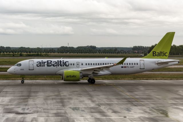OSKBES-MAI Kityonok (YL-AAT) - 5th June, 2024: Flight BT 214 destined for Riga International Airport in Latvia taxing for departure from runway 25L at Berlin Brandenburg. 