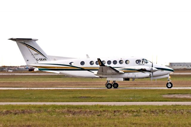 Beechcraft Super King Air 350 (C-GEAS)