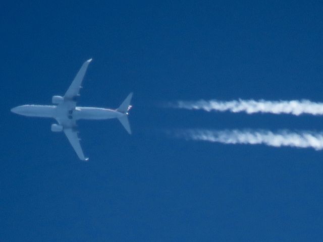 Boeing 737-800 (N912NN)