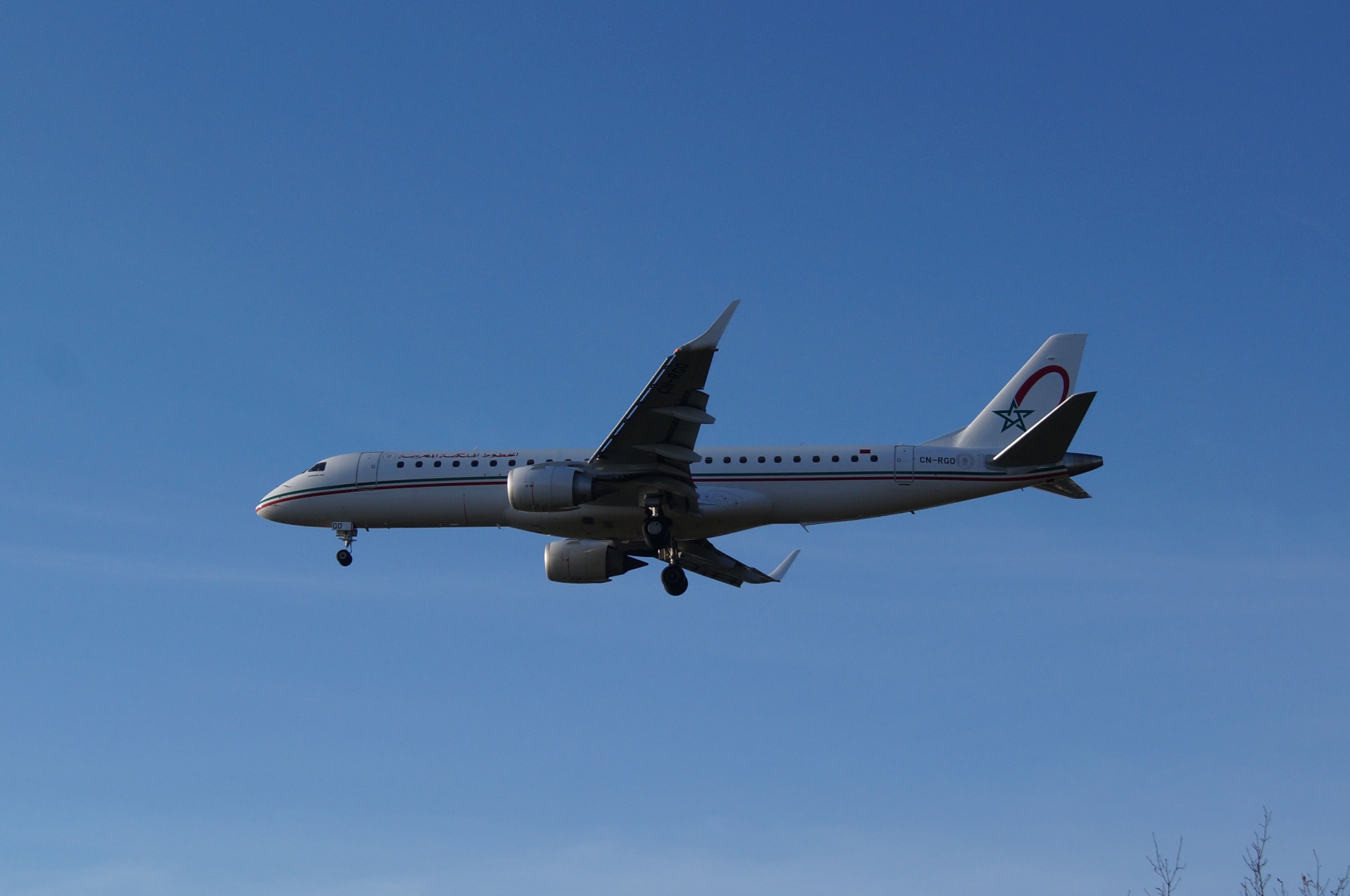 Embraer ERJ-190 (CN-RGO)