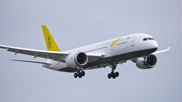 Boeing 787-8 (V8-DLC) - BOE447 on final to Rwy 16R to complete a flight test on 3/22/14. (LN:156 cn 34789).