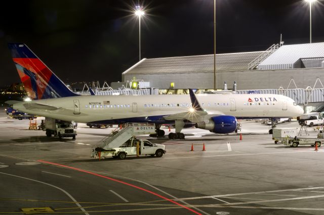 Boeing 757-200 (N710TW) - 16th April, 2018