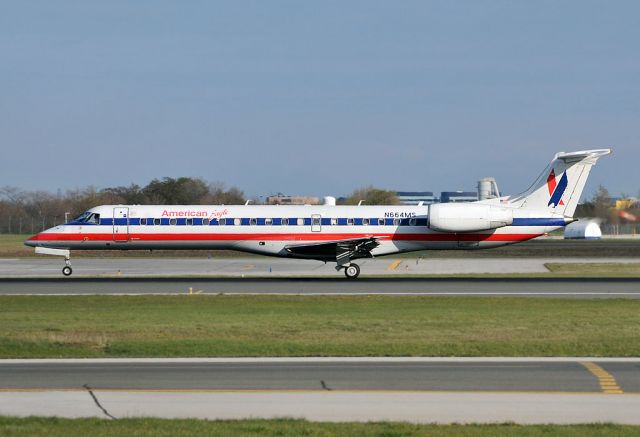 Embraer ERJ-145 (N664MS)