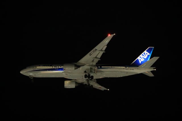 Boeing 777-200 (JA745A) - September 21, 2024:HND-HKD.