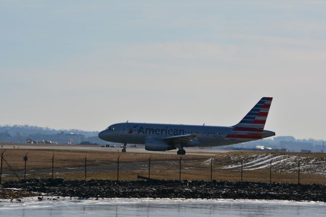 Airbus A319 (N827AW)