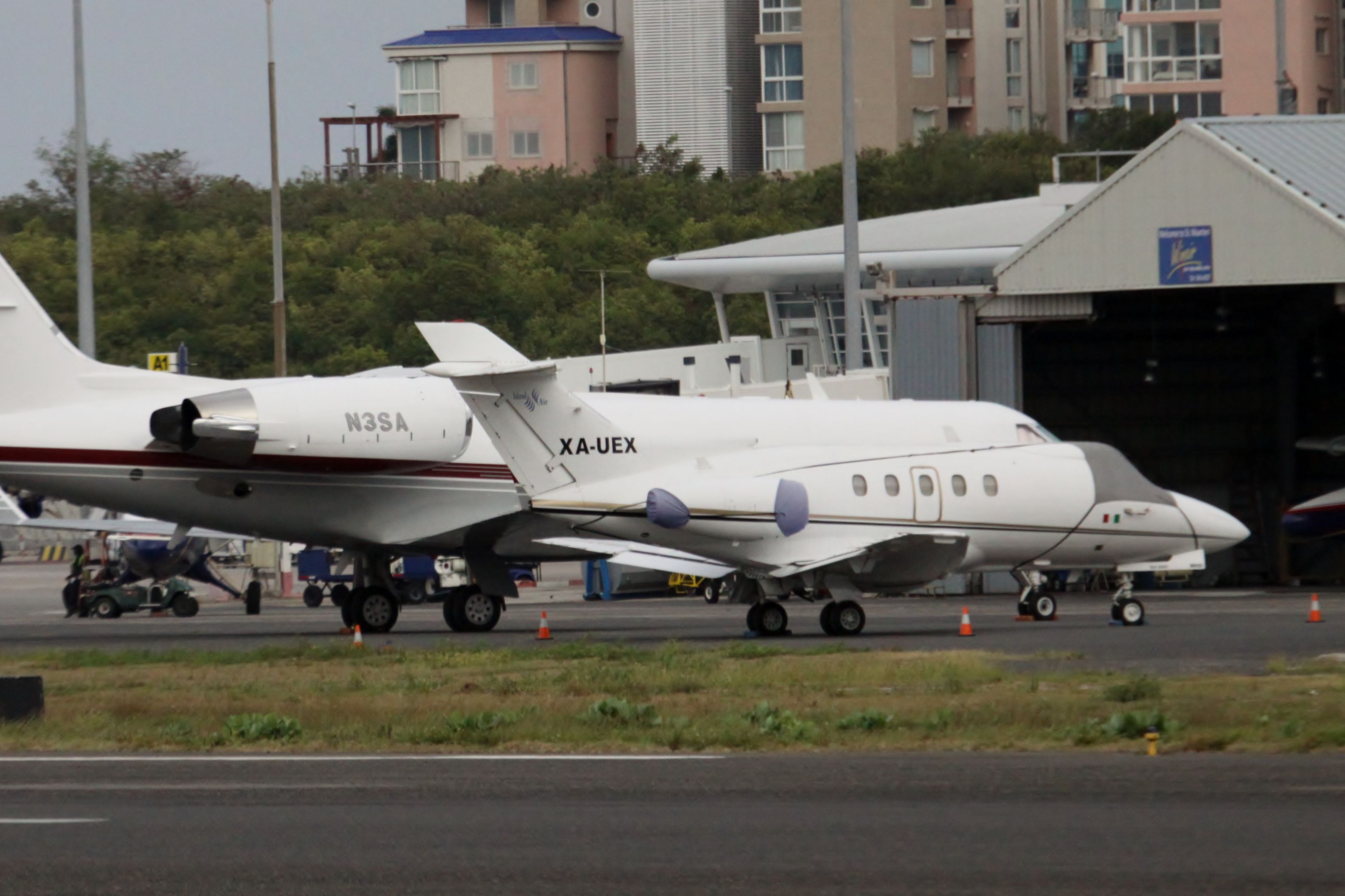 Hawker Siddeley HS-125-400 (XA-UEX)