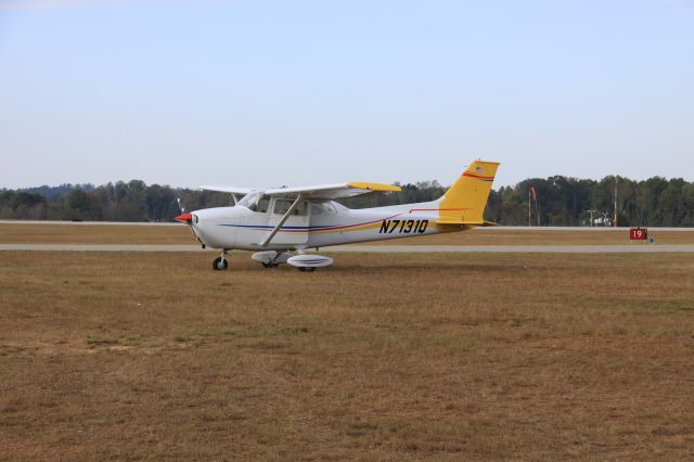 Cessna Skyhawk (N7131Q)