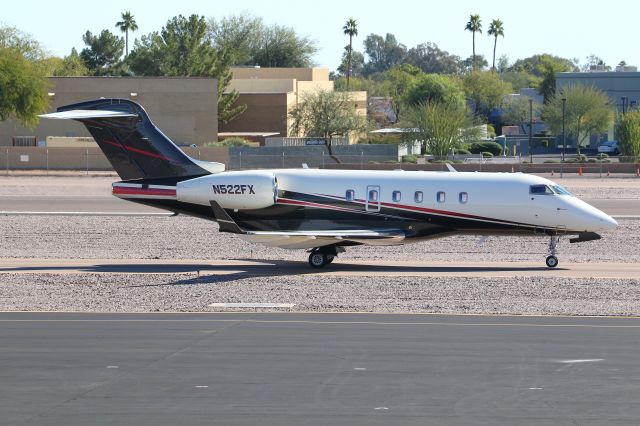 Bombardier Challenger 300 (N522FX)