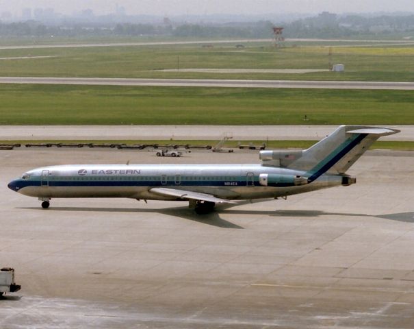 BOEING 727-200 (N814EA) - Date 30/05/87 c/n 22551