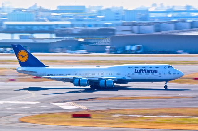 Boeing 747-200 (D-ABYO)