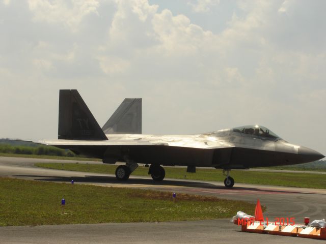 Lockheed F-22 Raptor (05-4091) - Melbourne Air Show 21MAR15