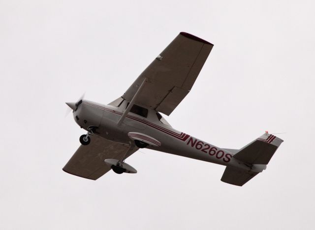 Cessna 152 (N6260S)