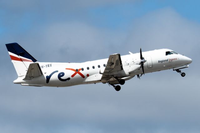 Saab 340 (VH-YFX) - SAAB 340B cn 178. Rex Regional Express VH-YRX rwy 21 departure YPPH 02 April 2023