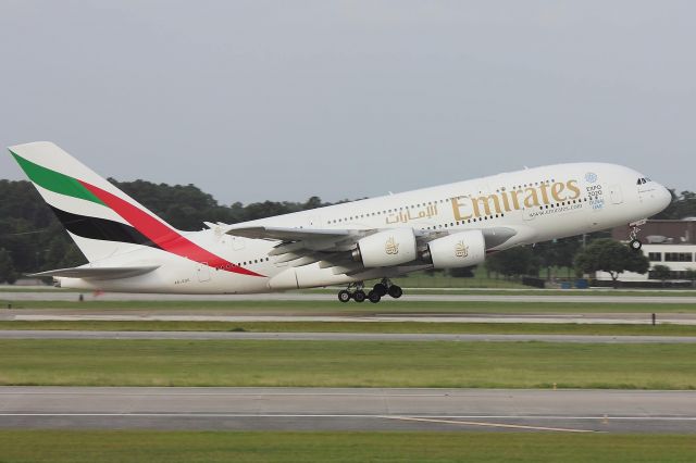 Airbus A380-800 (A6-EOE)