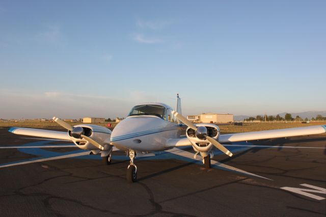 Piper Apache (N50CS)