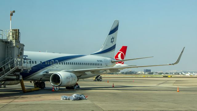 Boeing 737-800 (4X-EKC)
