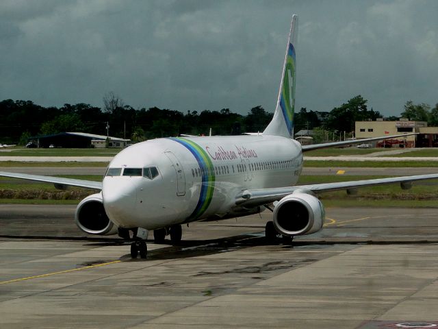 Boeing 737-800 (9Y-TJR)