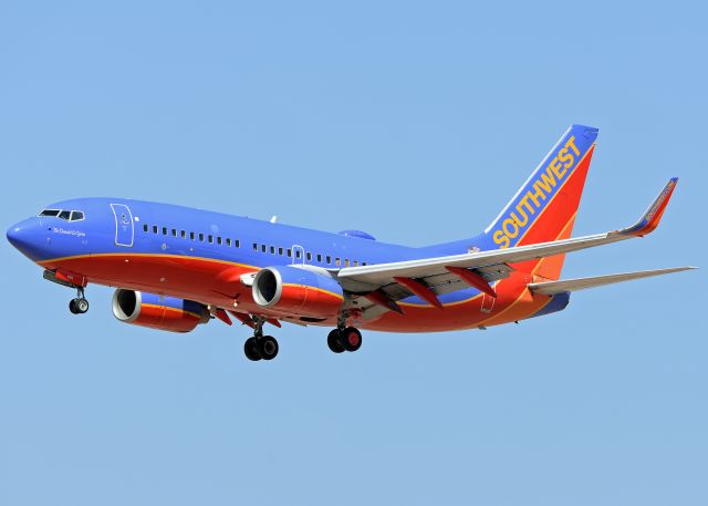 Boeing 737-700 (N439WN)