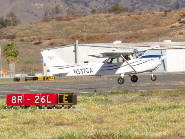 Cessna Skyhawk (N337CA) - Taking off from RWY 8R