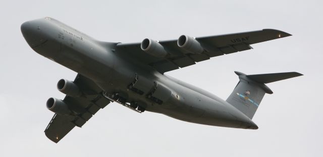 Lockheed C-5 Galaxy — - Feb 25, 2018 C-5M Super Galaxy departure on RWY 35