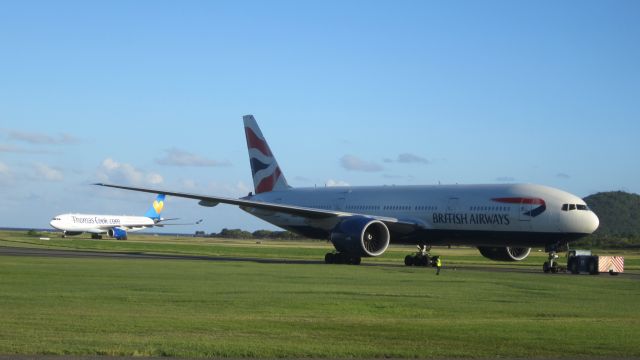 BOEING 777-200LR (G-VIIR)