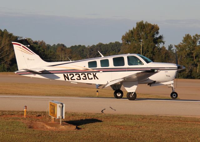 Beechcraft Bonanza (36) (N233CK)