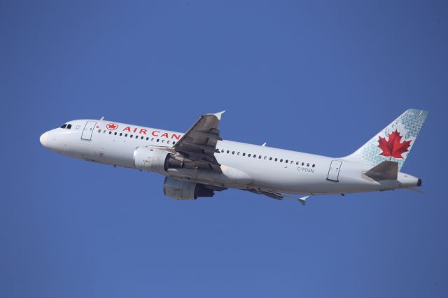 Airbus A320 (C-FDSN)