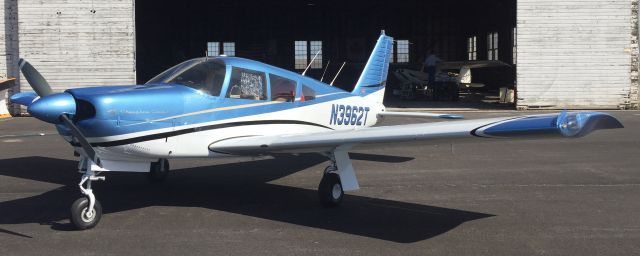 Piper Cherokee (N3962T)