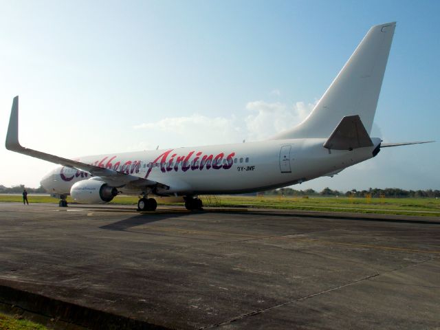 Boeing 737-800 (9Y-JMF)