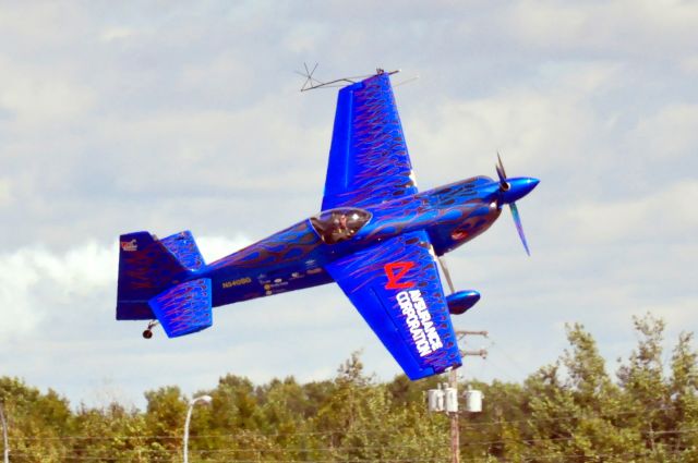 Experimental  (N540SG) - Melissa Pemberton performing at the 2012 Val-dOr (CYVO) Air Show.