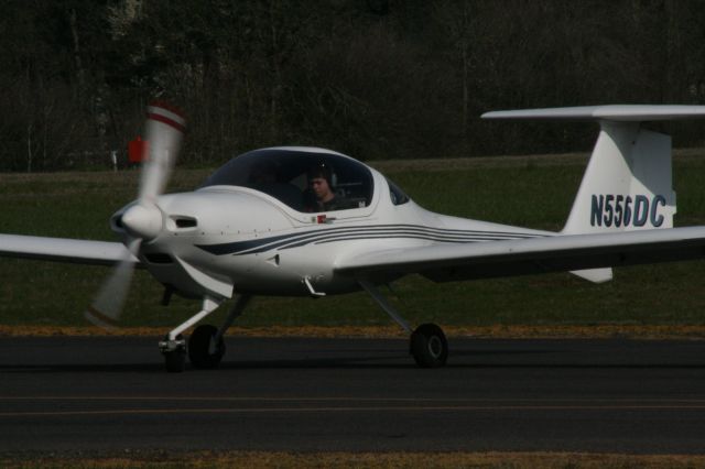 Diamond DA-20 (N556DC)