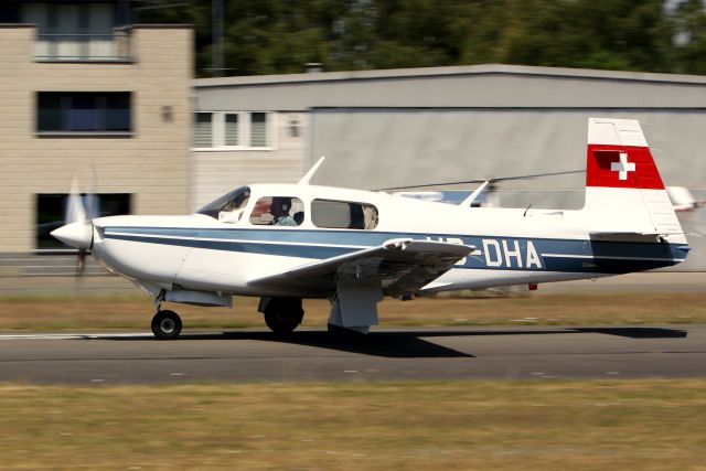 Mooney M-20 Turbo (HB-DHA)